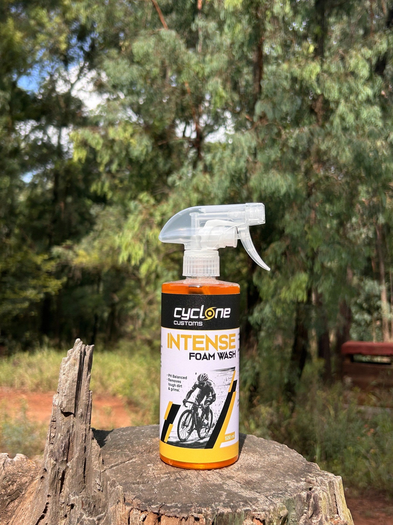 Cyclone Customs Foam Wash 500ml - Intense Cleaning Power for Your Vehicle